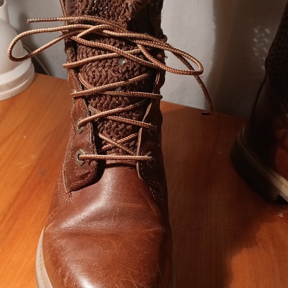 Timberland. Women's Boots Size 6.5 - Picture 3 of 16
